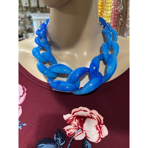 Acrylic necklace , chunky blue large link chain big acrylic chain necklace - Picture 9 of 10